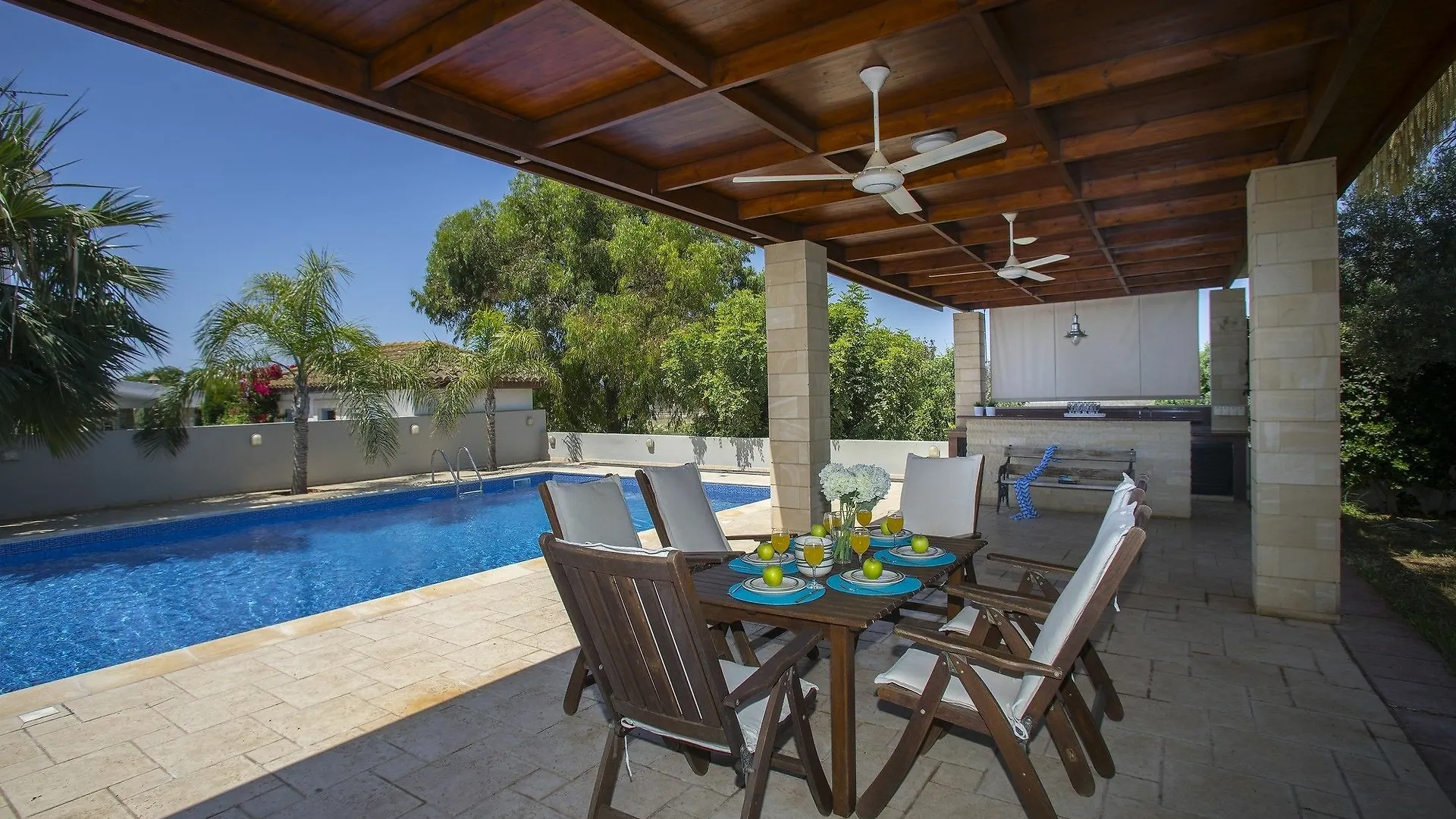 Ayia Napa Villa Magnolia アヤナパ