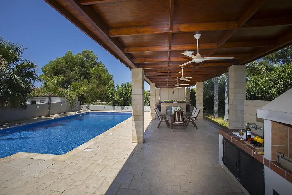 Ayia Napa Villa Magnolia  Айя-Напа